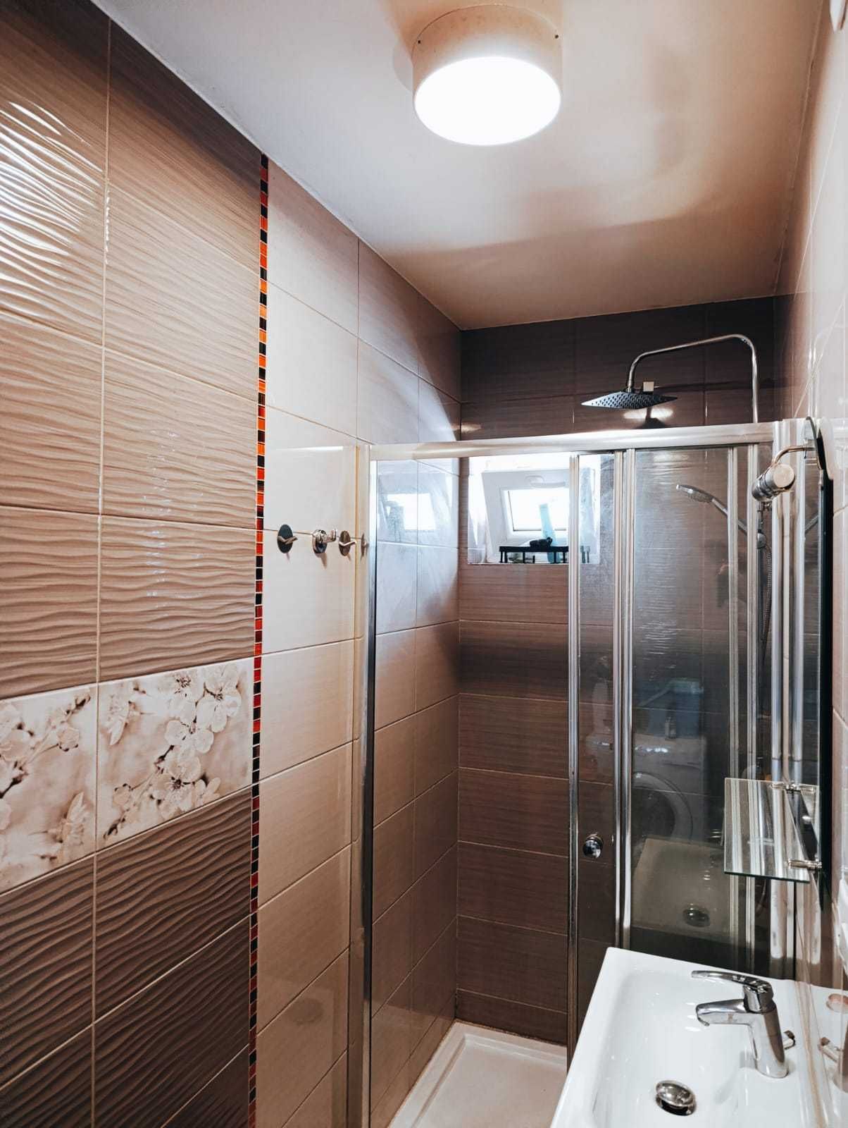 Полностью меблированная квартира 40м² рядом с общественным транспортом и магазинами