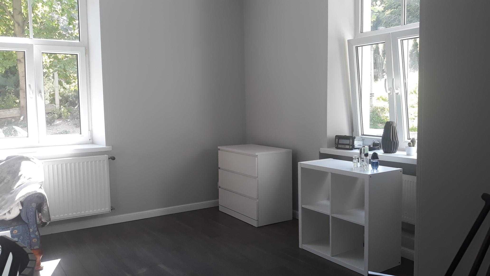 Двухкомнатная квартира в довоенном доме, 50м², первый этаж