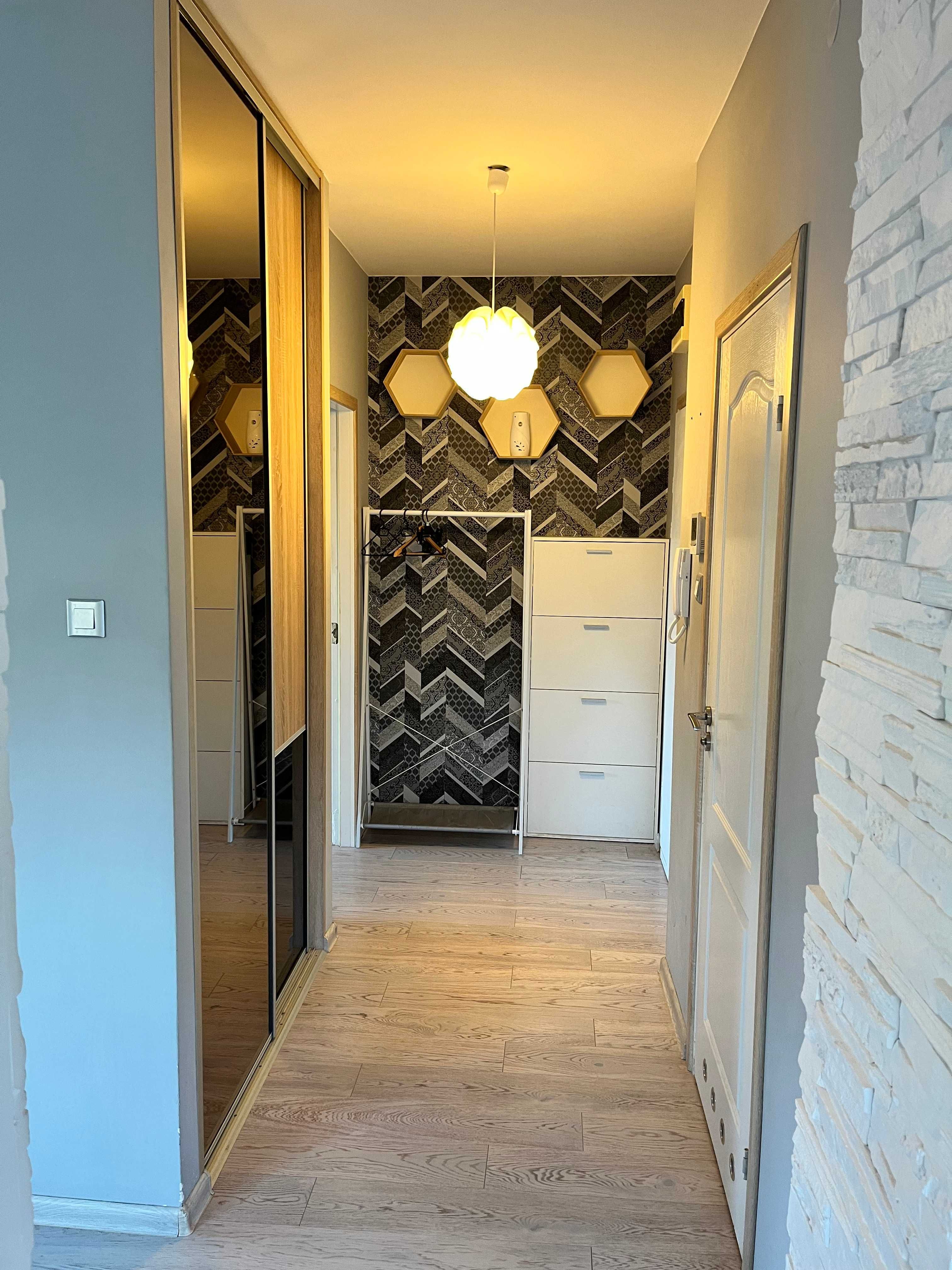 Modern 2-Bedroom Apartment with Balcony in Gdansk