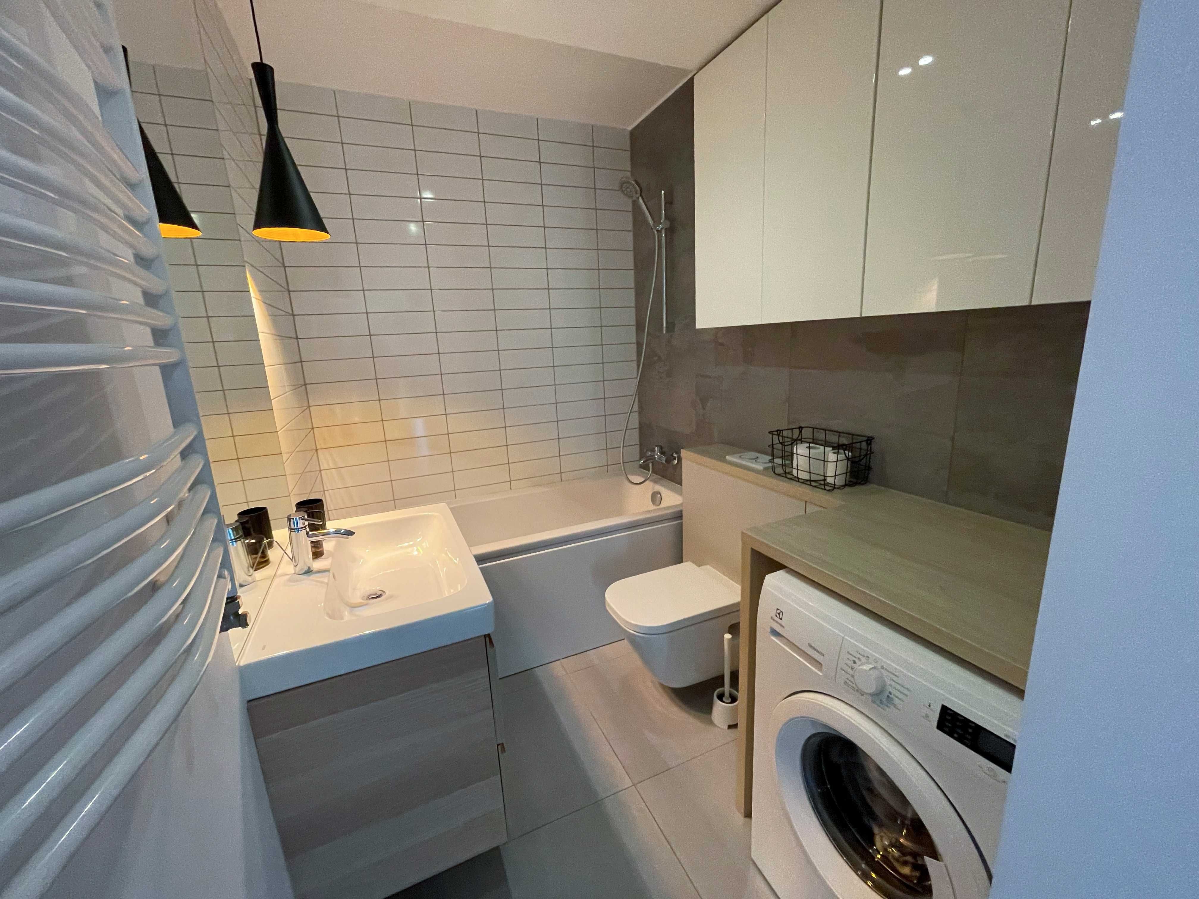 Modern 3-Room Apartment with Balcony Near Bonarka Mall