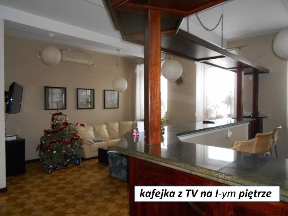 Sunny Studio Apartment in Historic Building at Wrzosowa 25, Kielce