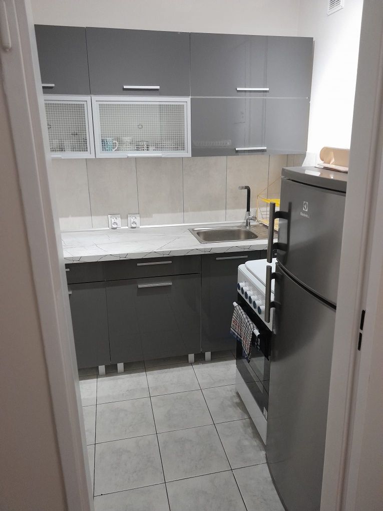 Compact 28m² Studio Apartment near Public Transport in Poznań