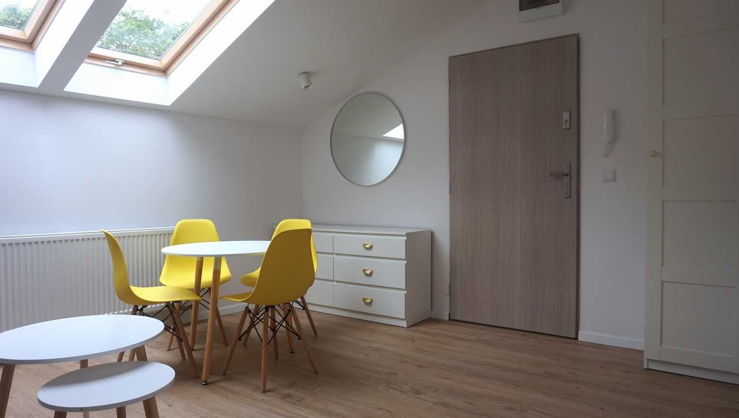 Modern 27m² Apartment in Lanckorońska Street with Fully Equipped Kitchen and Bathroom