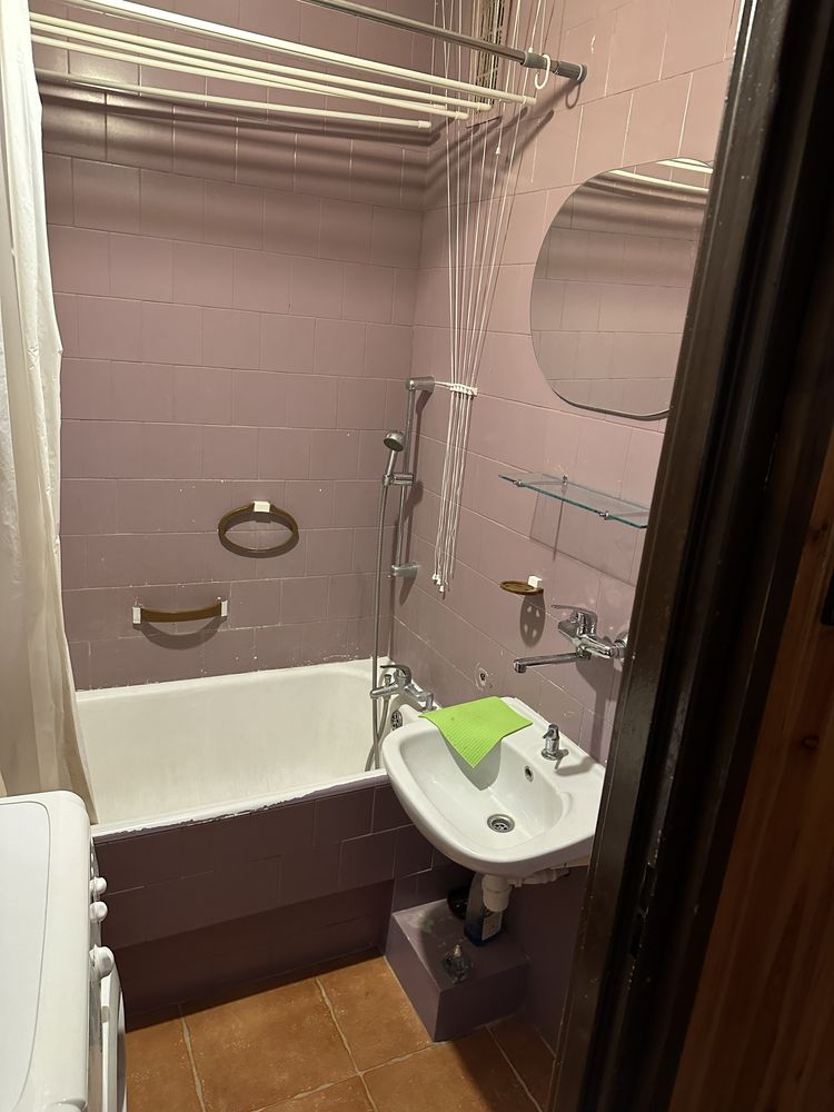 Spacious 2-Room Apartment with Separate Bathroom