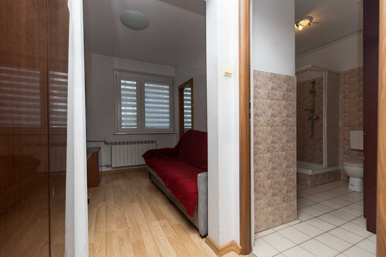 Compact 19m² Studio Apartment near Promenada Shopping Center