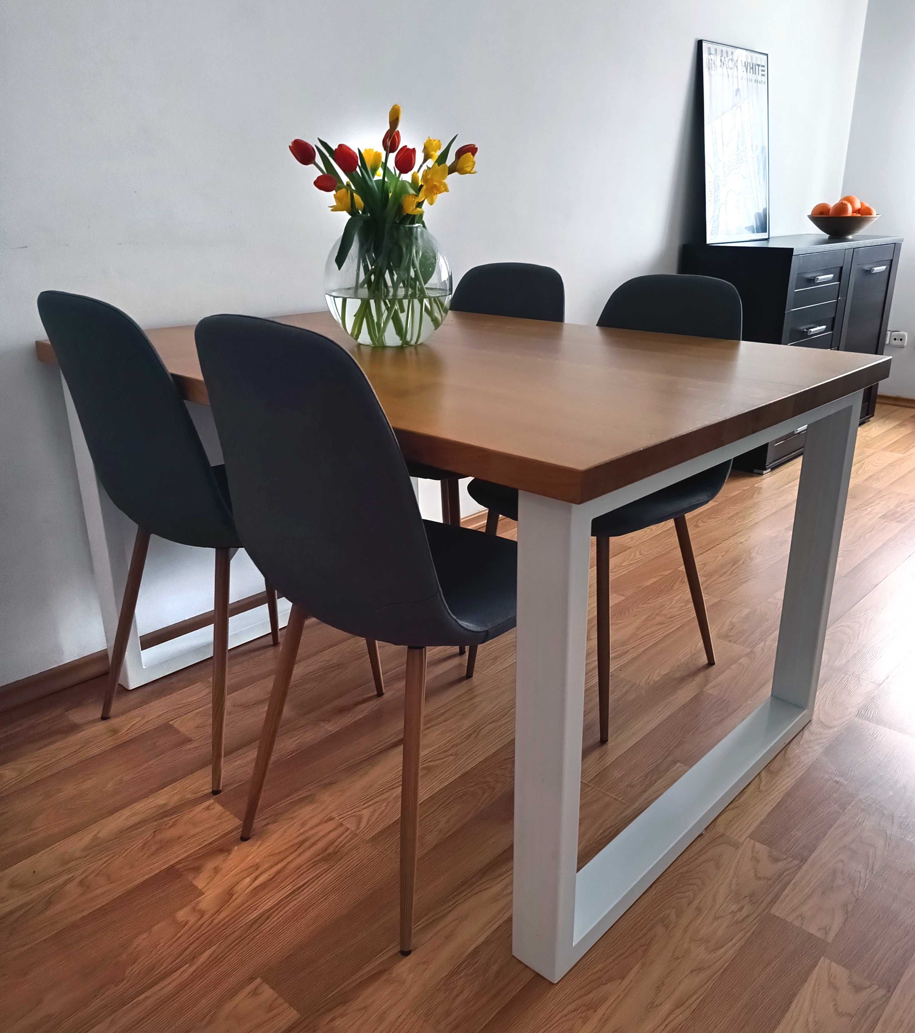 Modern 49m² City Center Apartment with Kitchen