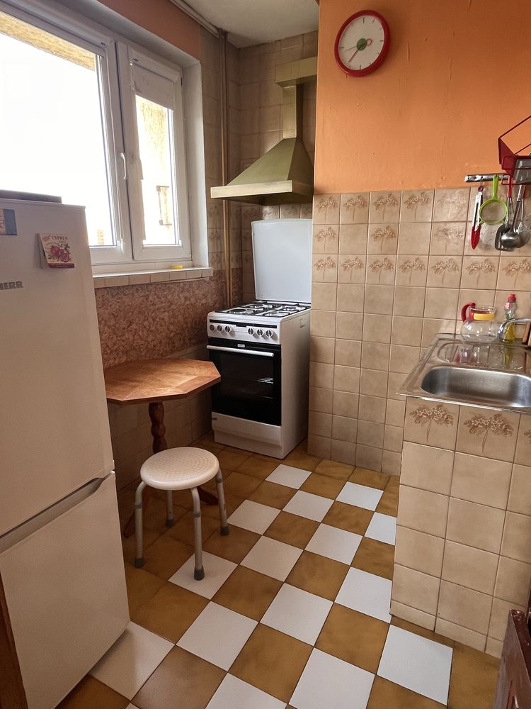 3-Room Apartment in Toruń Center, 8th Floor, Great Location