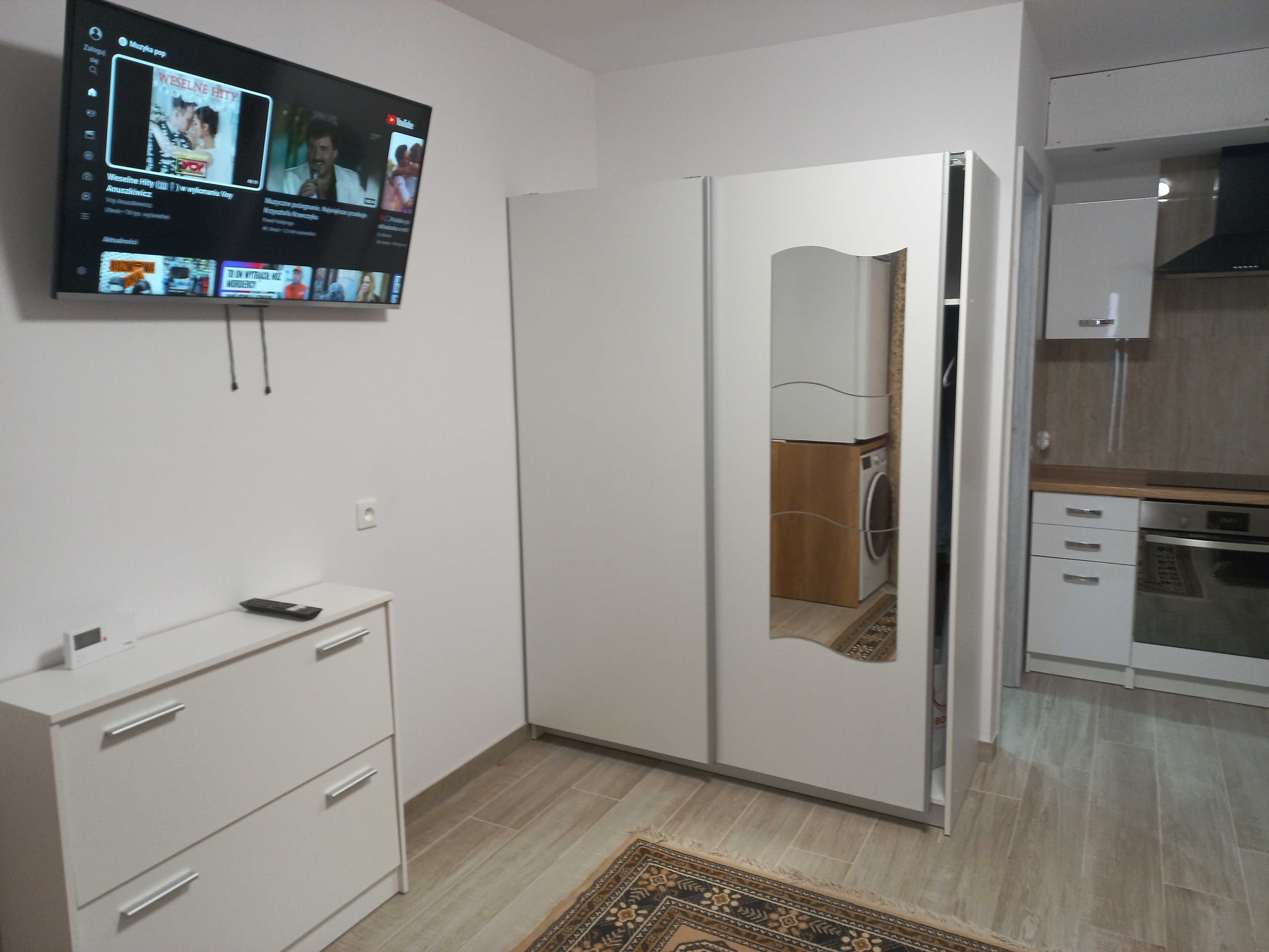 Studio Apartment on Lędzian Street, No Pets Allowed