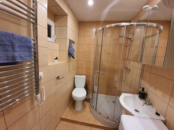 Furnished Studio Apartment in 5-Story Building, Pet-Friendly