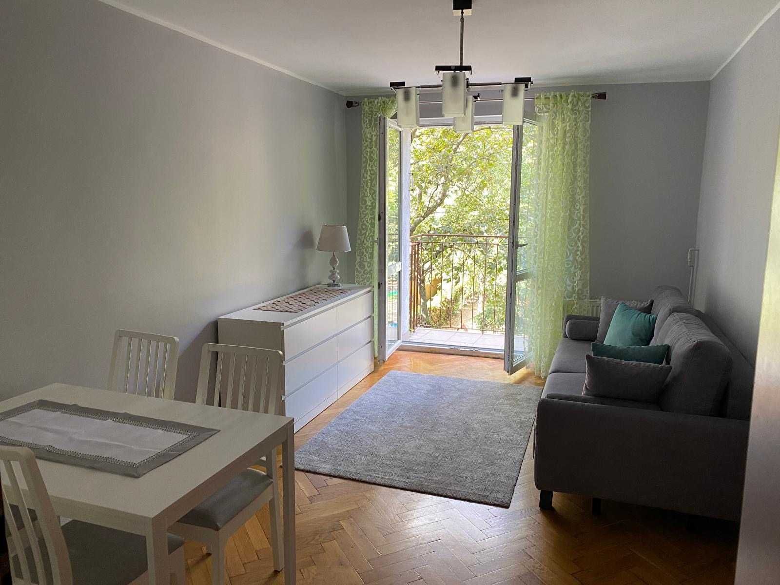 Spacious 2-Room Apartment in Łazarz near Łazarski Market
