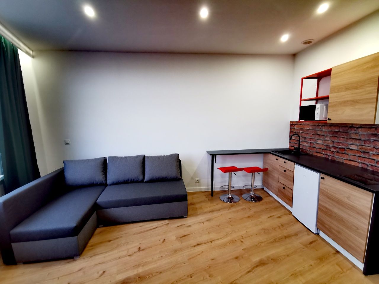 Renovated Studio Apartment Near City Center