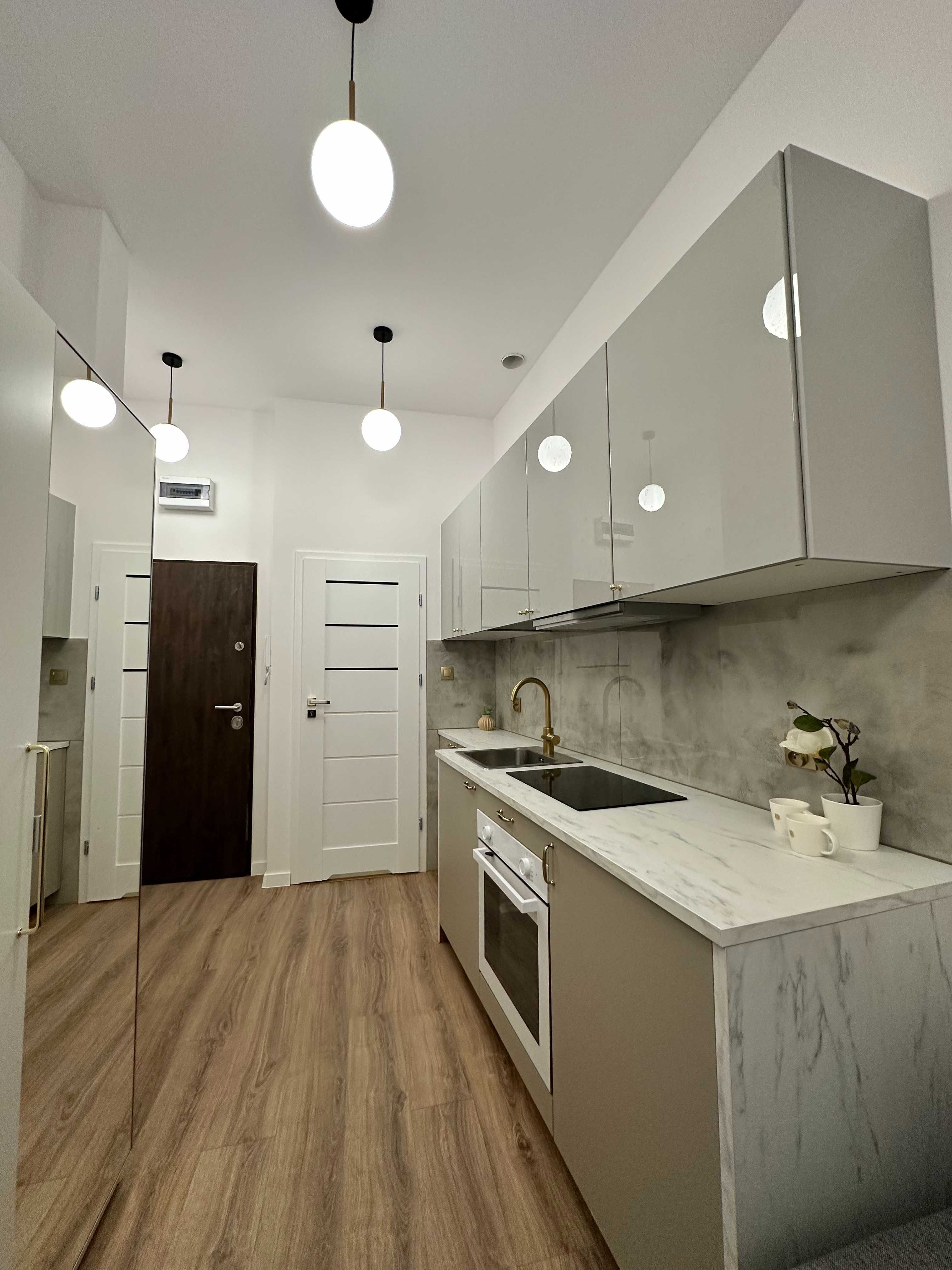 Fully Furnished Studio Apartment near 29 Listopada Avenue