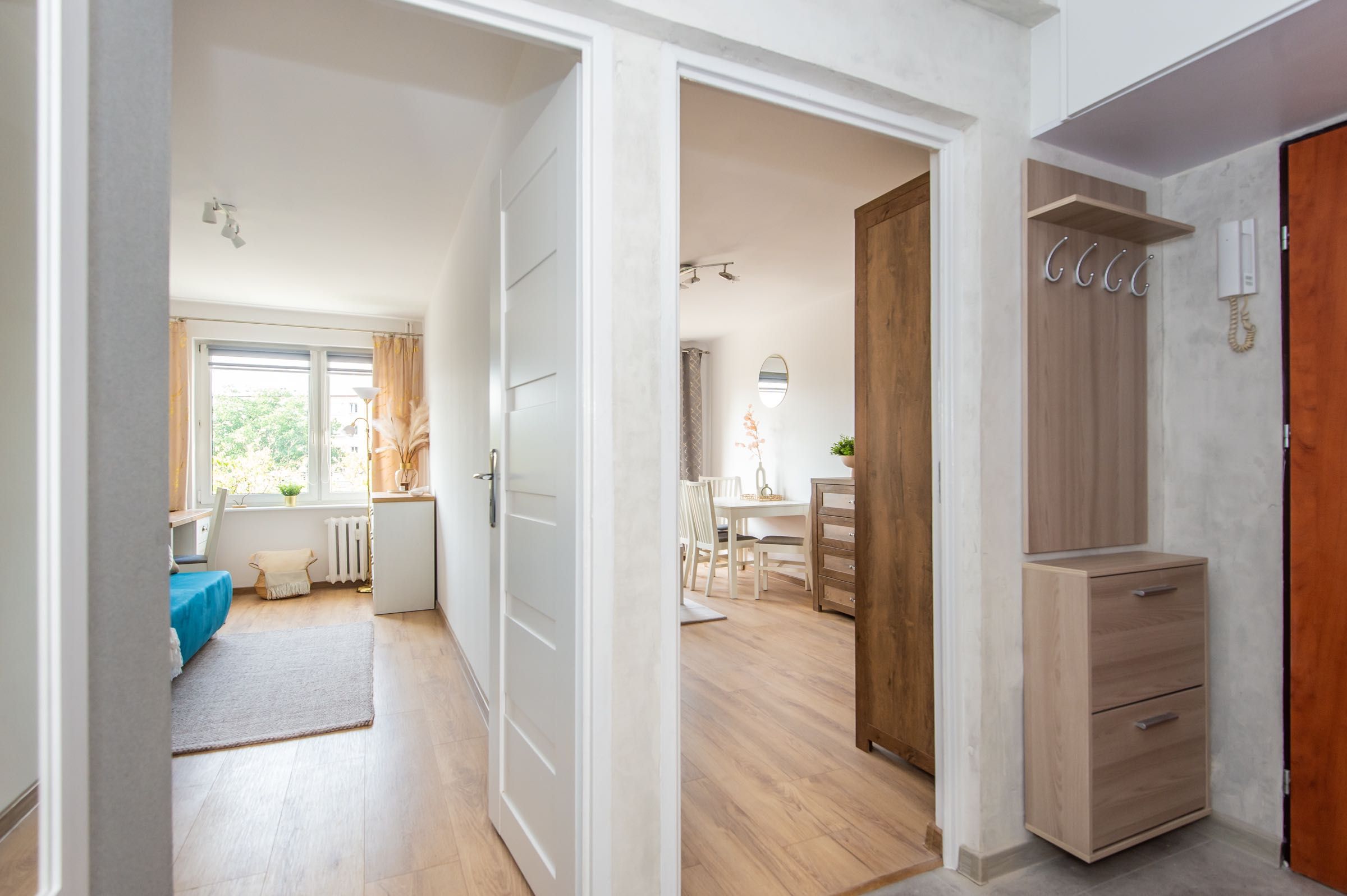 Quiet 3-Room Apartment near Cytadel Park in Winogrady, Poznań