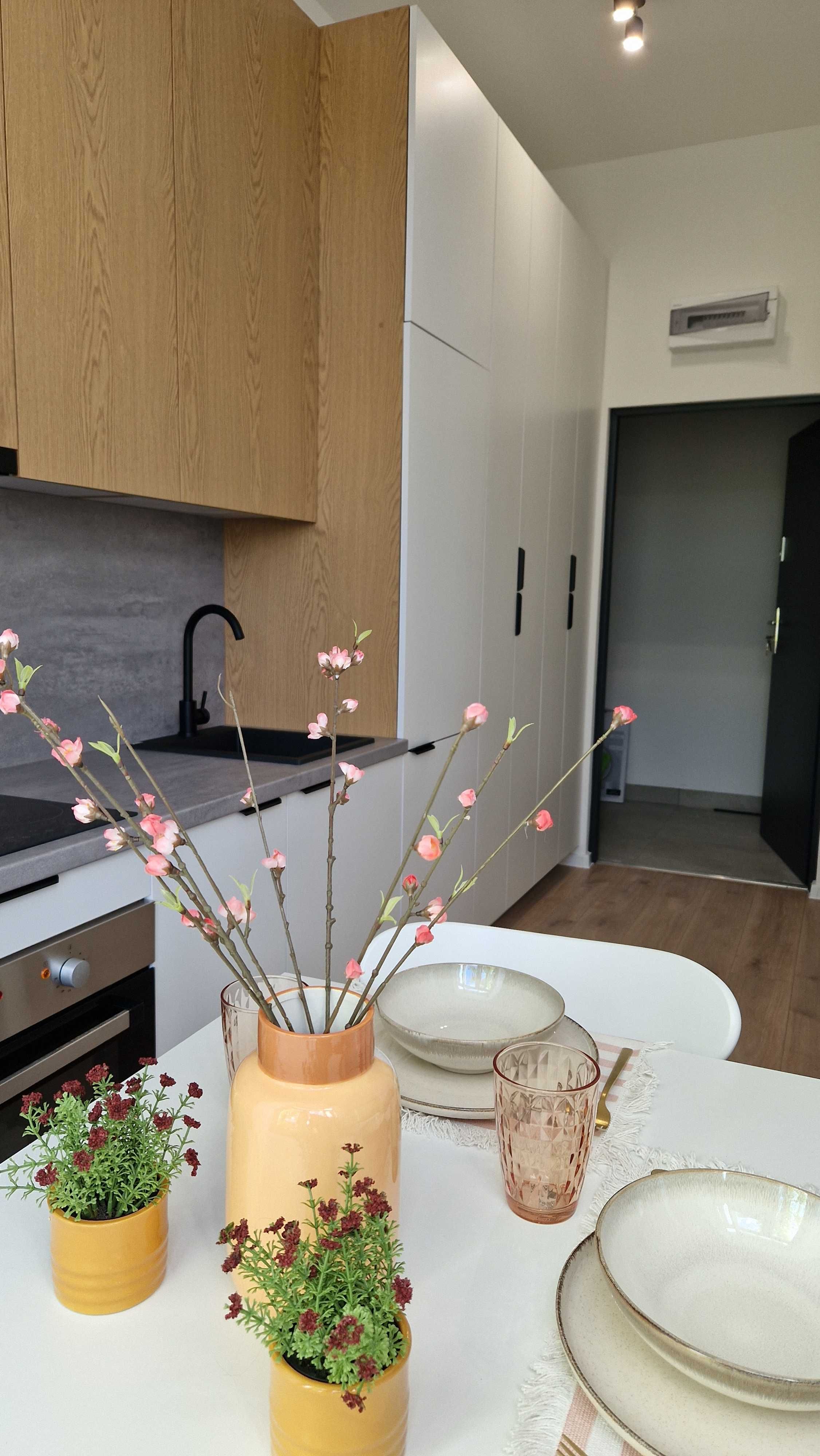 Modern Studio Apartment in Central Radom