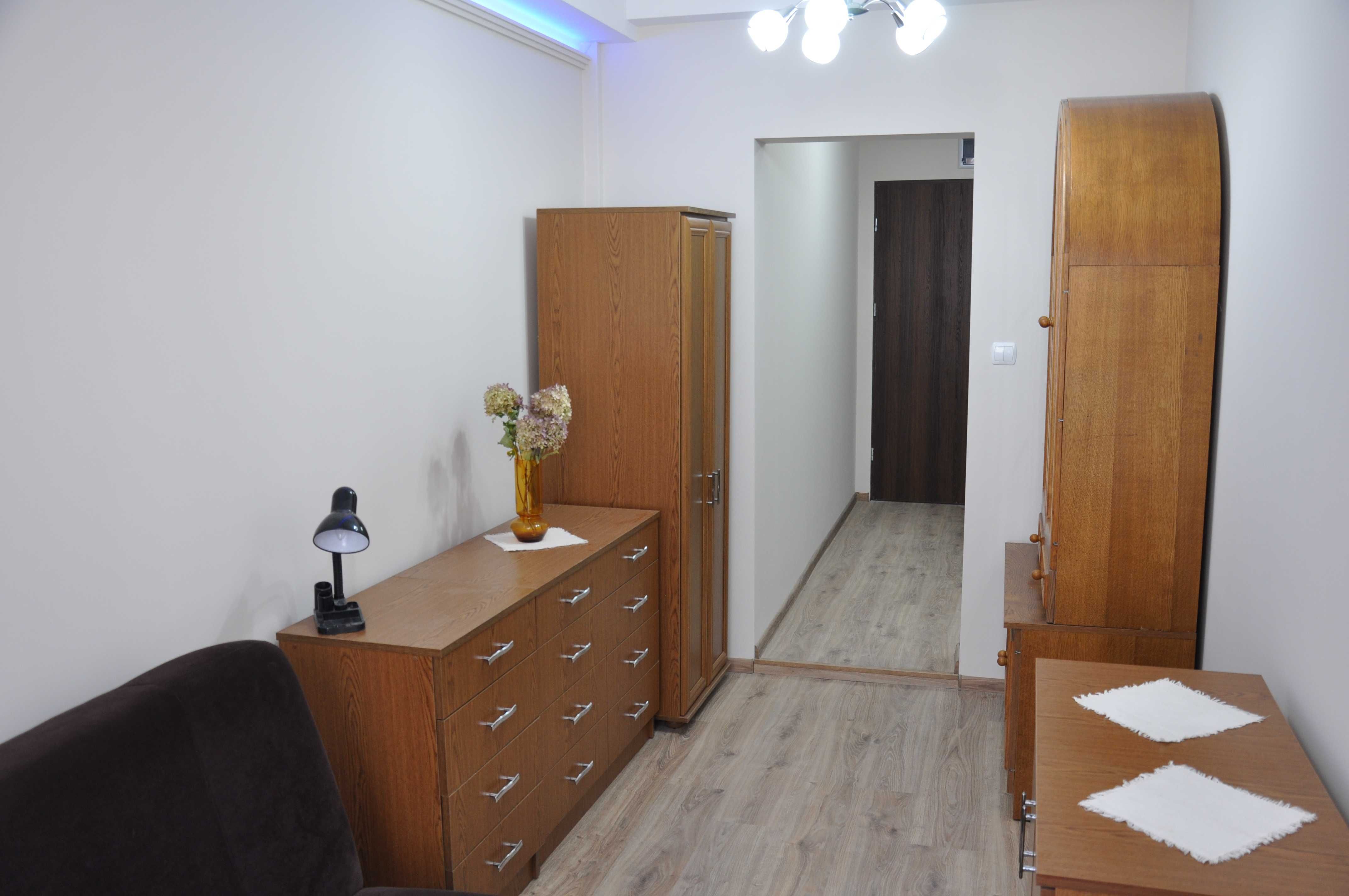 Compact Studio Apartment in Bydgoszcz City Center