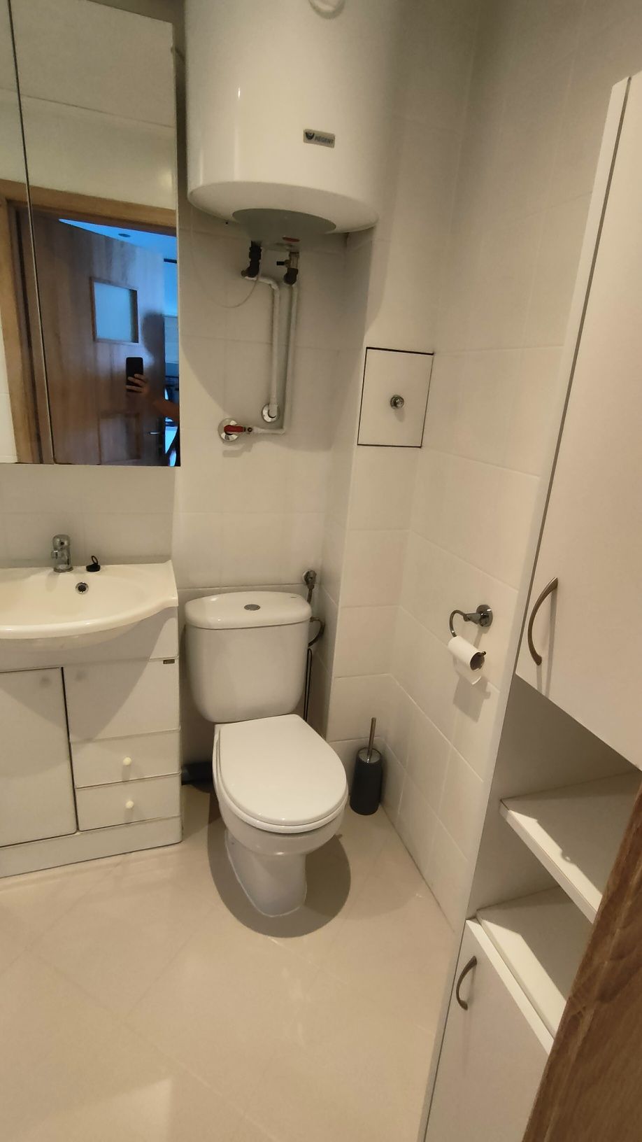 Cozy City Center Apartment near Polytechnic, Fully Renovated with Modern Amenities