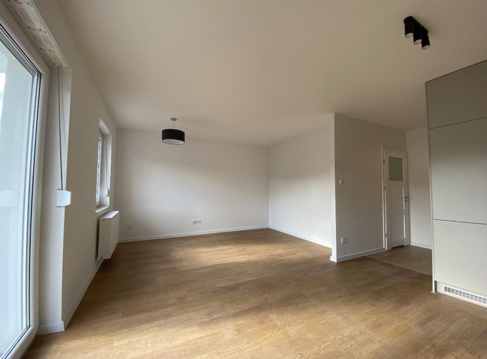 Furnished Studio Apartment Available from July