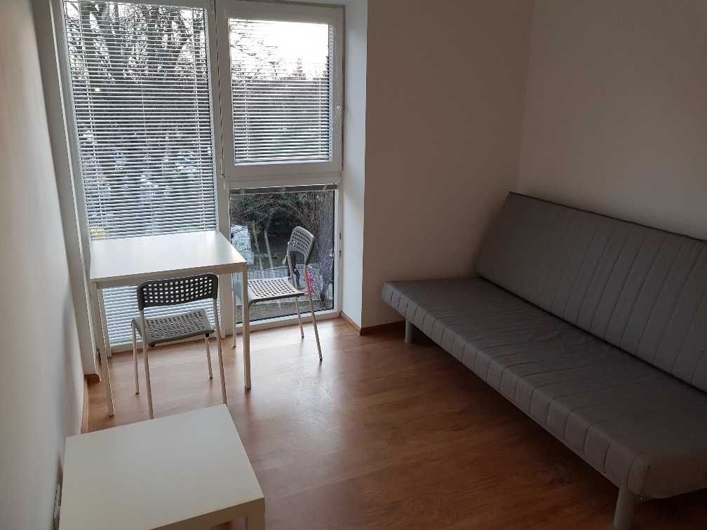 22m2 Studio Apartment in Quiet Residential Area of Poznań