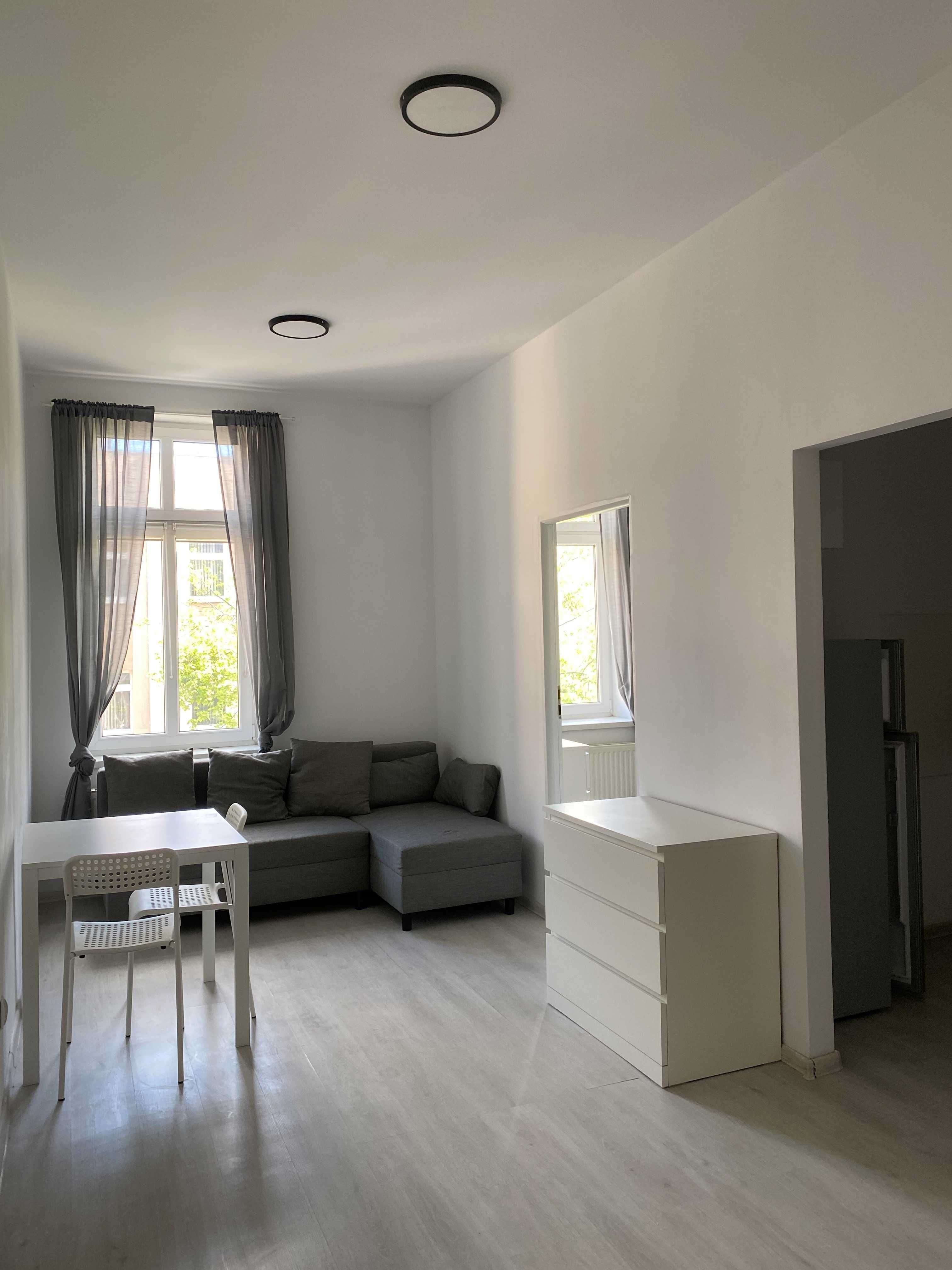 Cozy 2-Room Apartment in City Center