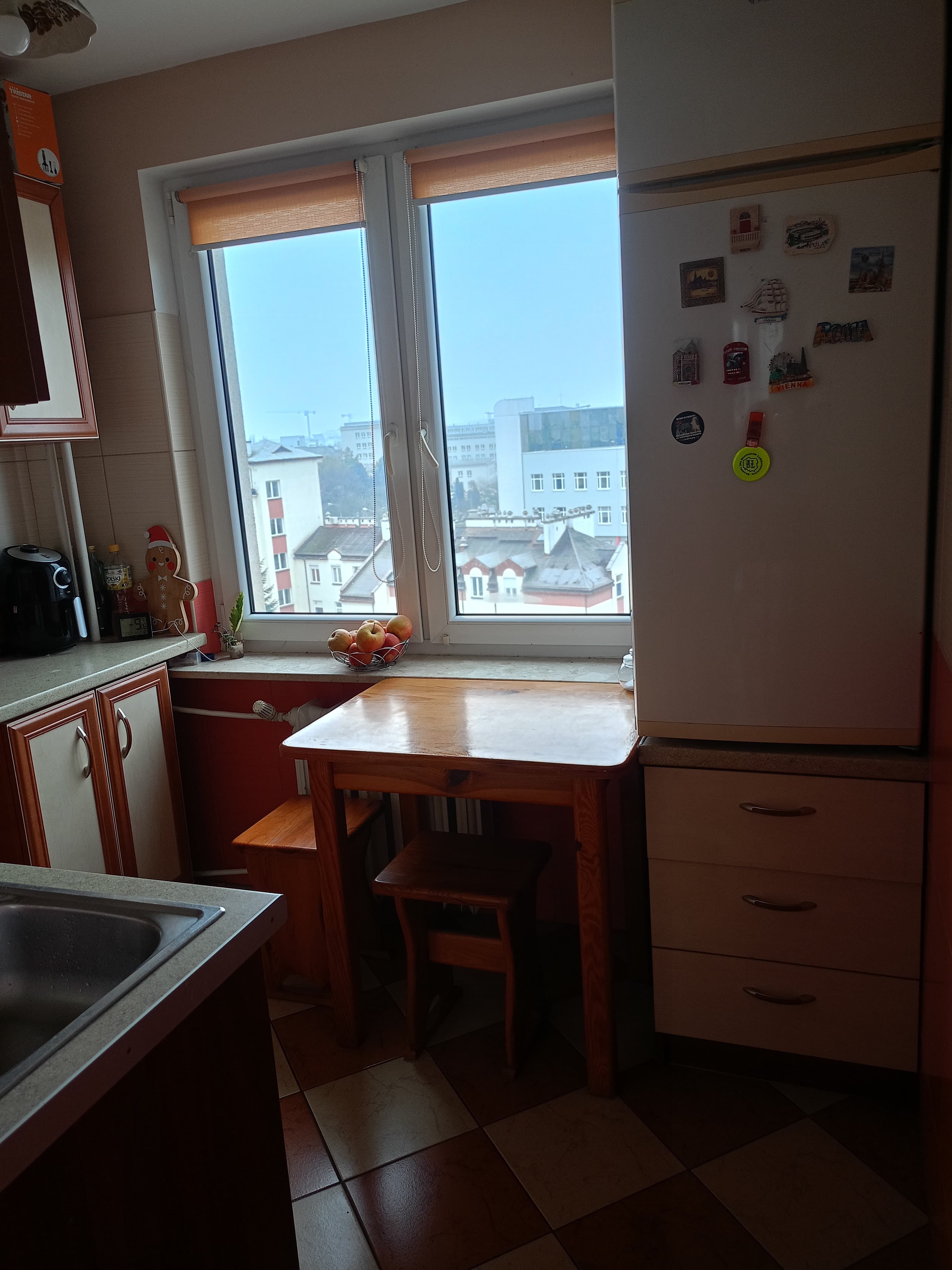 2-Bedroom Apartment Near Medical University with Balcony