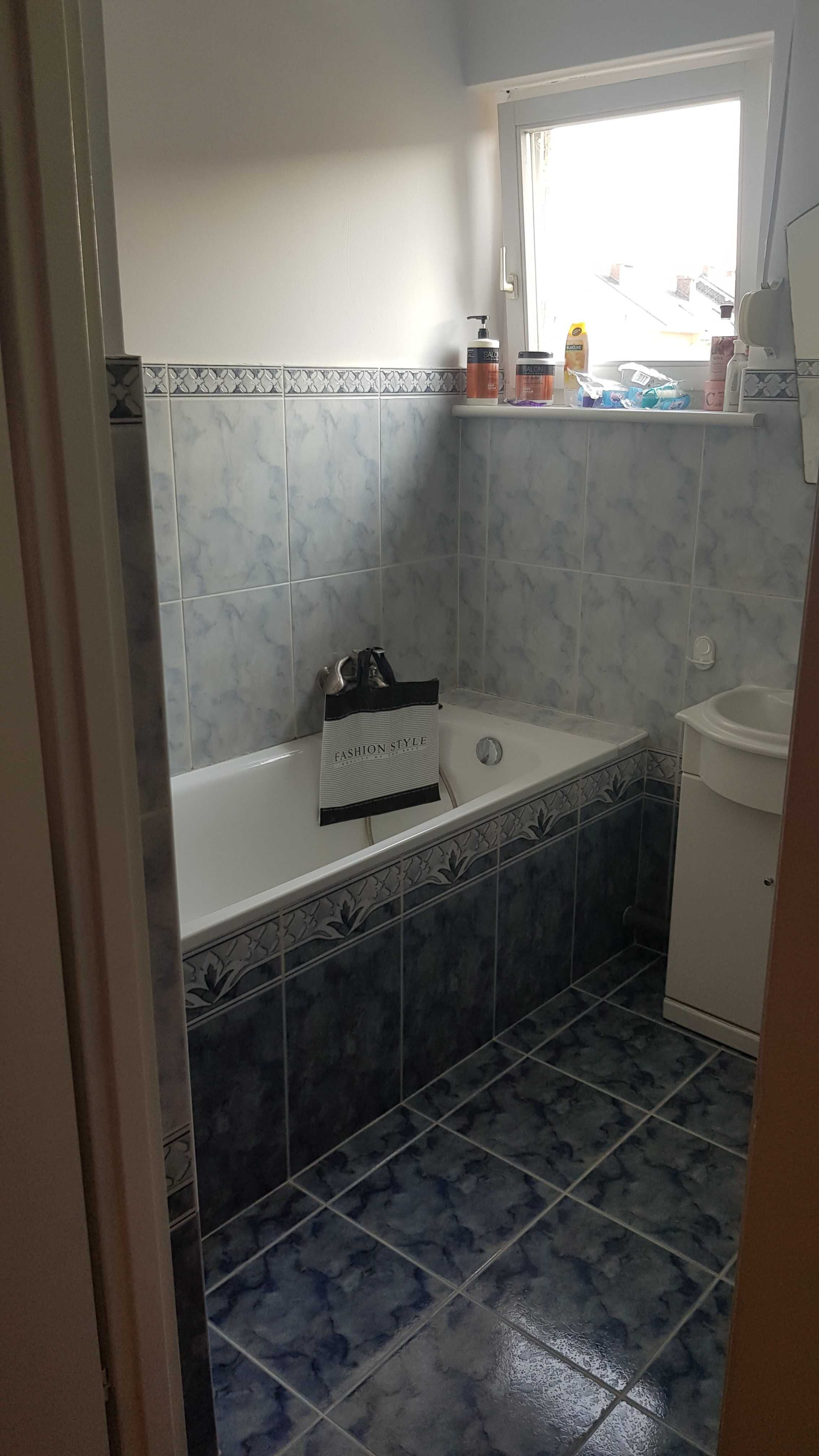 Two rooms for rent in 4-room apartment at Jeleniogórska Street, Ujeścisk