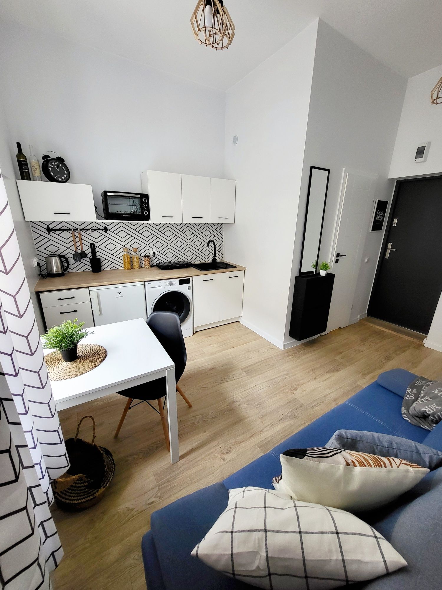 Modern Studio Apartment with Kitchen in Historic Building