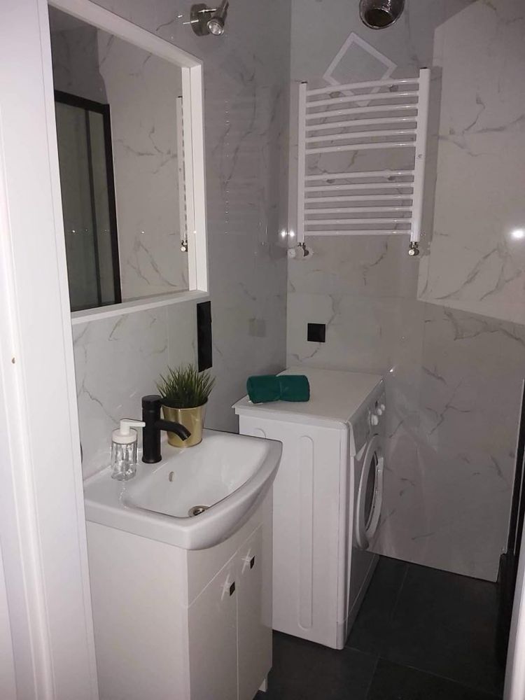 Cozy Studio Near Manufaktura Mall in Lodz