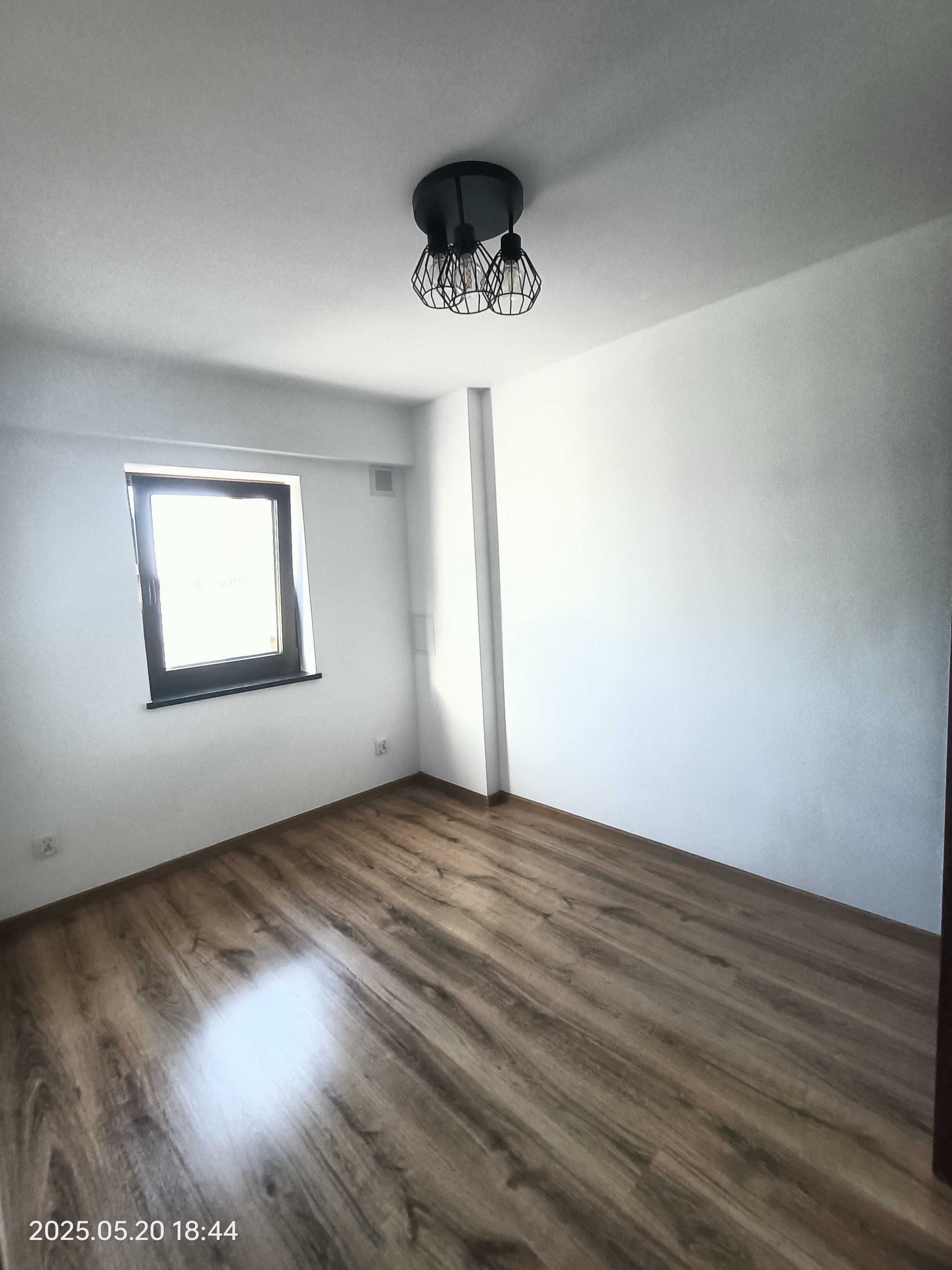 New, elegant 3-room apartment near city center with modern amenities