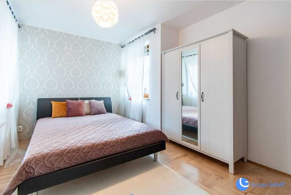 Comfortable 3-Room Apartment near UJ Campus with Balcony