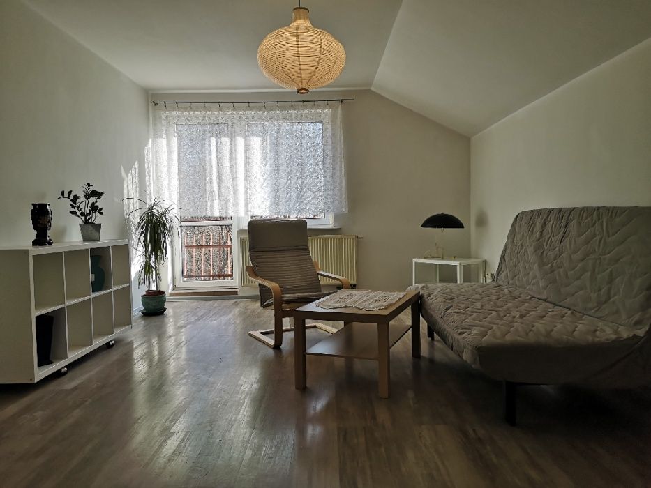 Cozy 33m² Studio Apartment near City Center with Great Communication