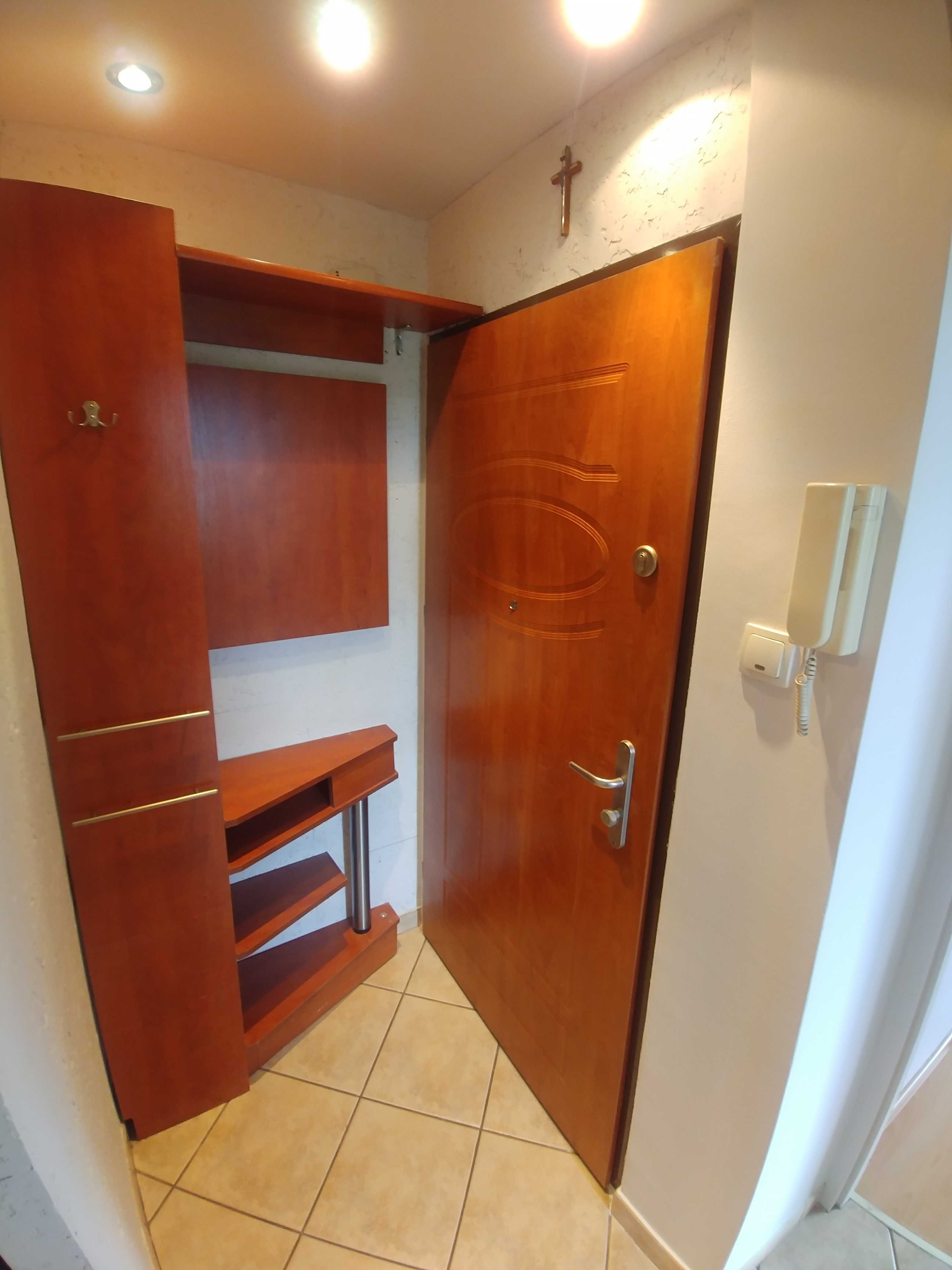 30m² Studio Apartment in Szamotuly with Parking and Basement