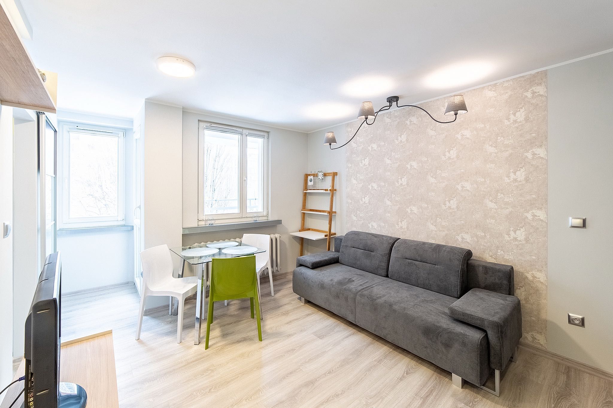 Cozy 1-Room Apartment in Katowice City Center with Excellent Amenities