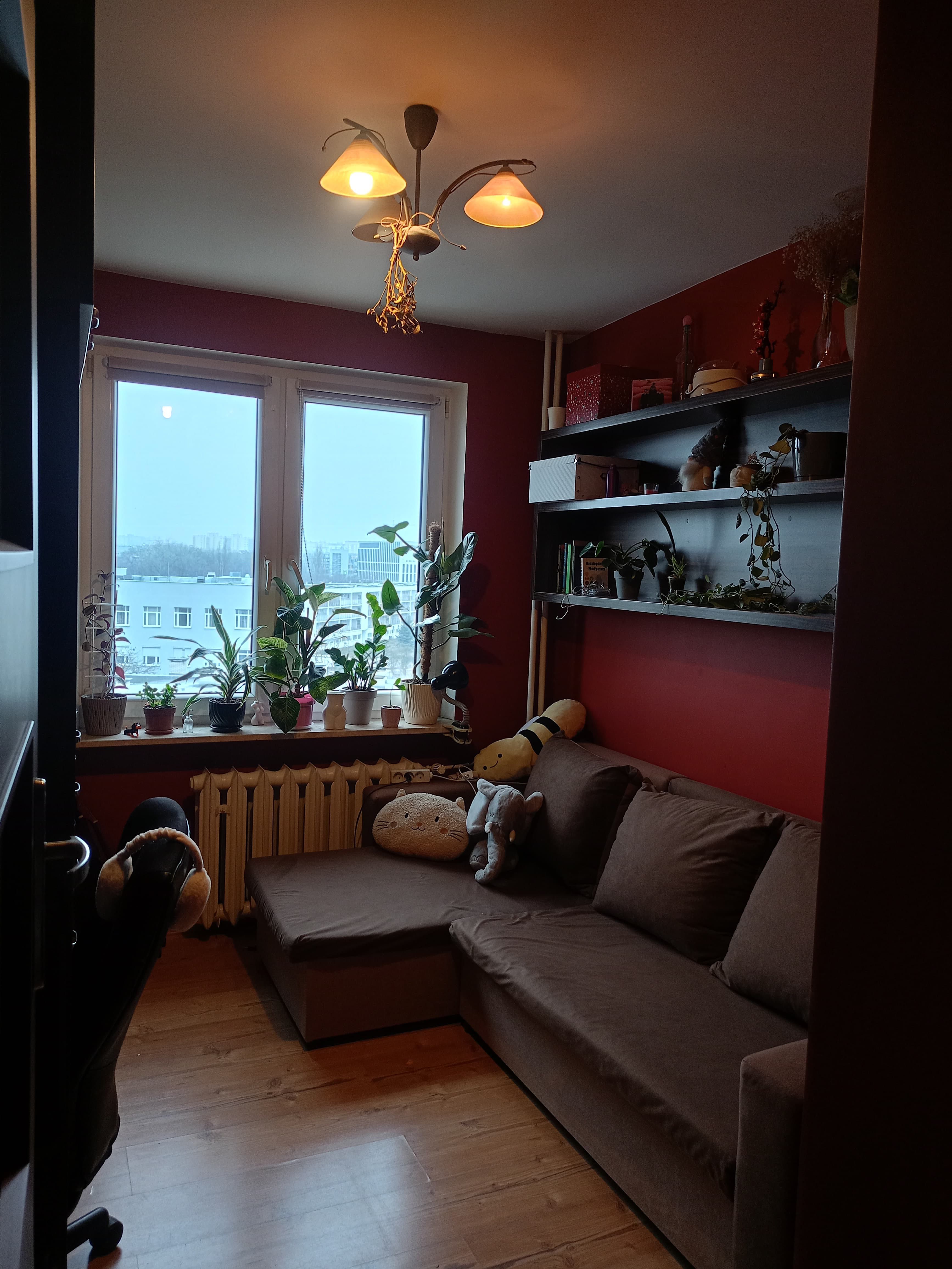 2-Bedroom Apartment Near Medical University with Balcony