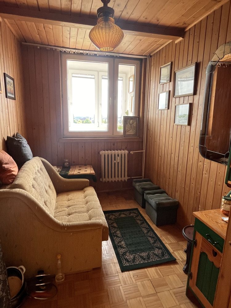 3-Room Apartment in Toruń Center, 8th Floor, Great Location