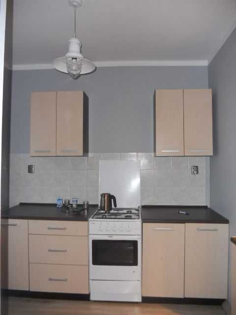 Modern Studio Apartment with Full Amenities