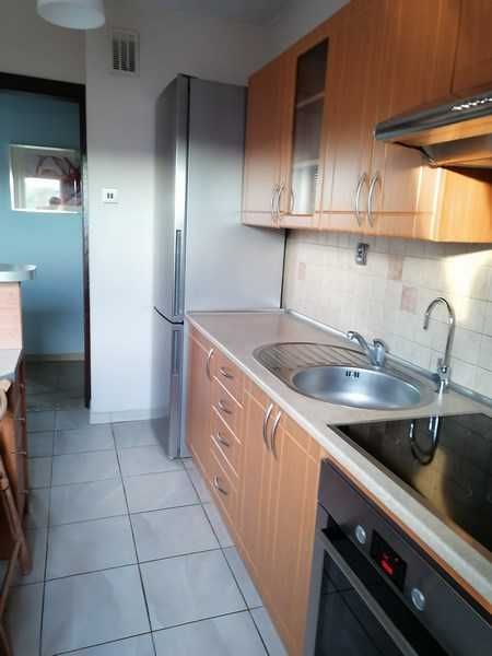 Modern 2-Bedroom Apartment Near Park with Parking