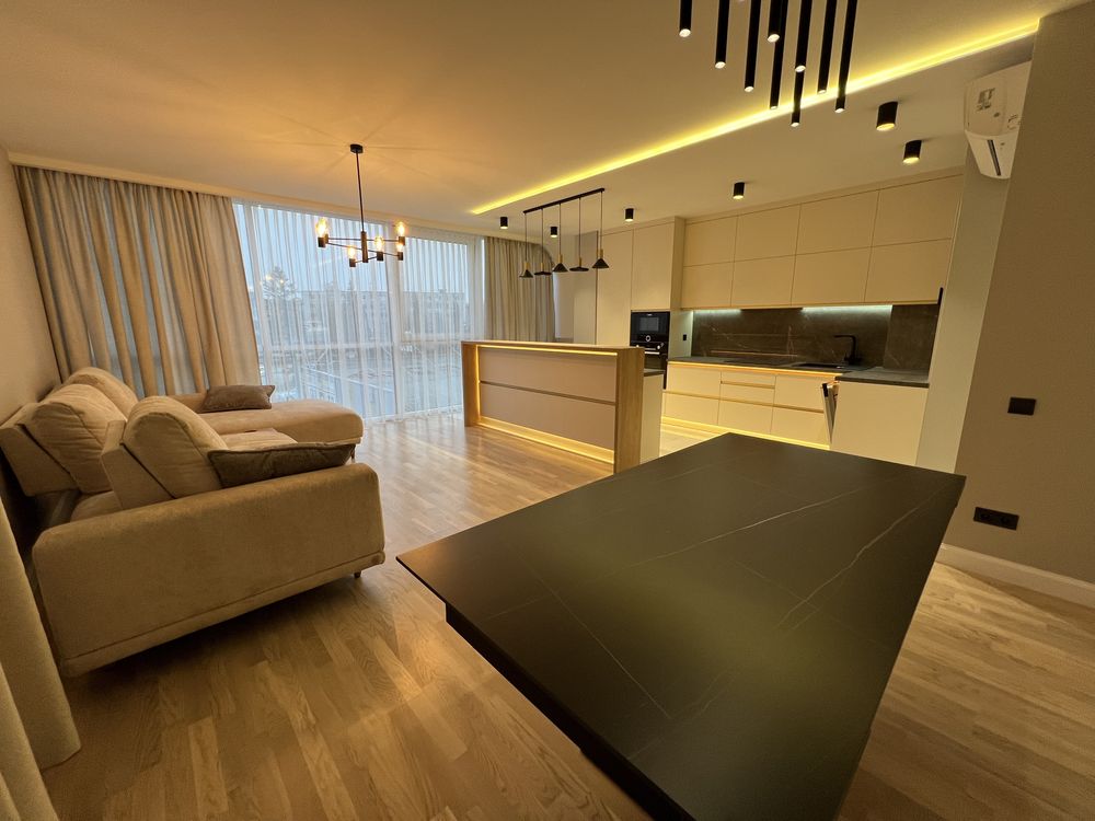 2-Room Apartment with Designer Renovation on Horodoska Street