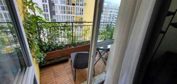 1-Room Studio Apartment with Modern Design and Full Amenities