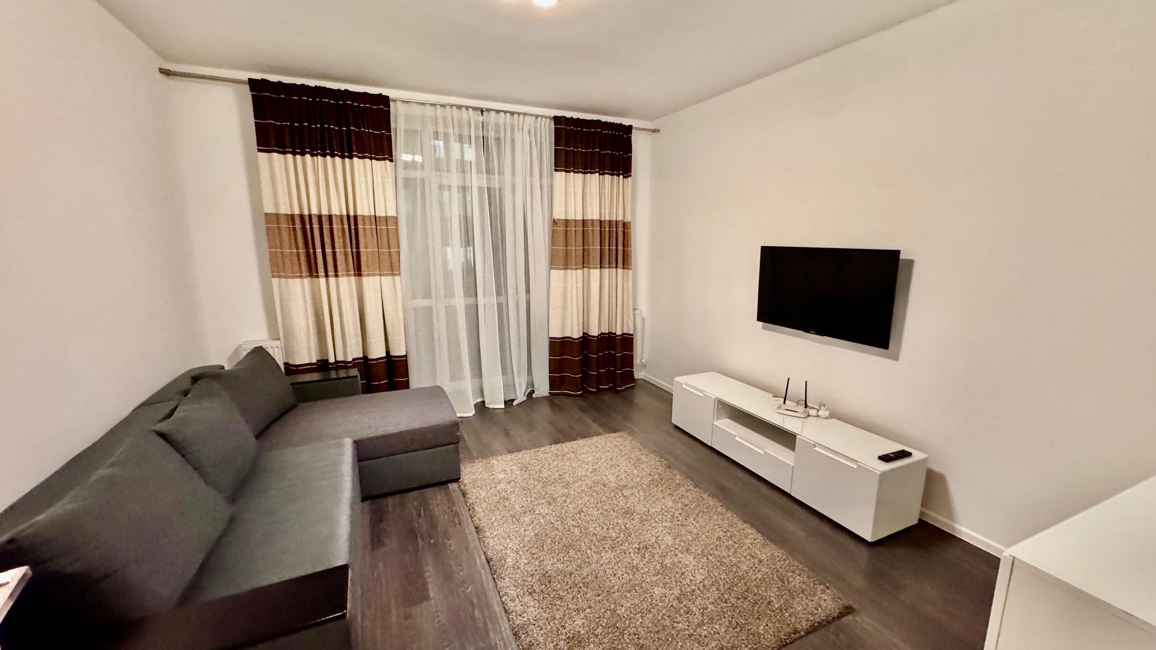 Modern 2-Bedroom Apartment with Individual Gas Heating