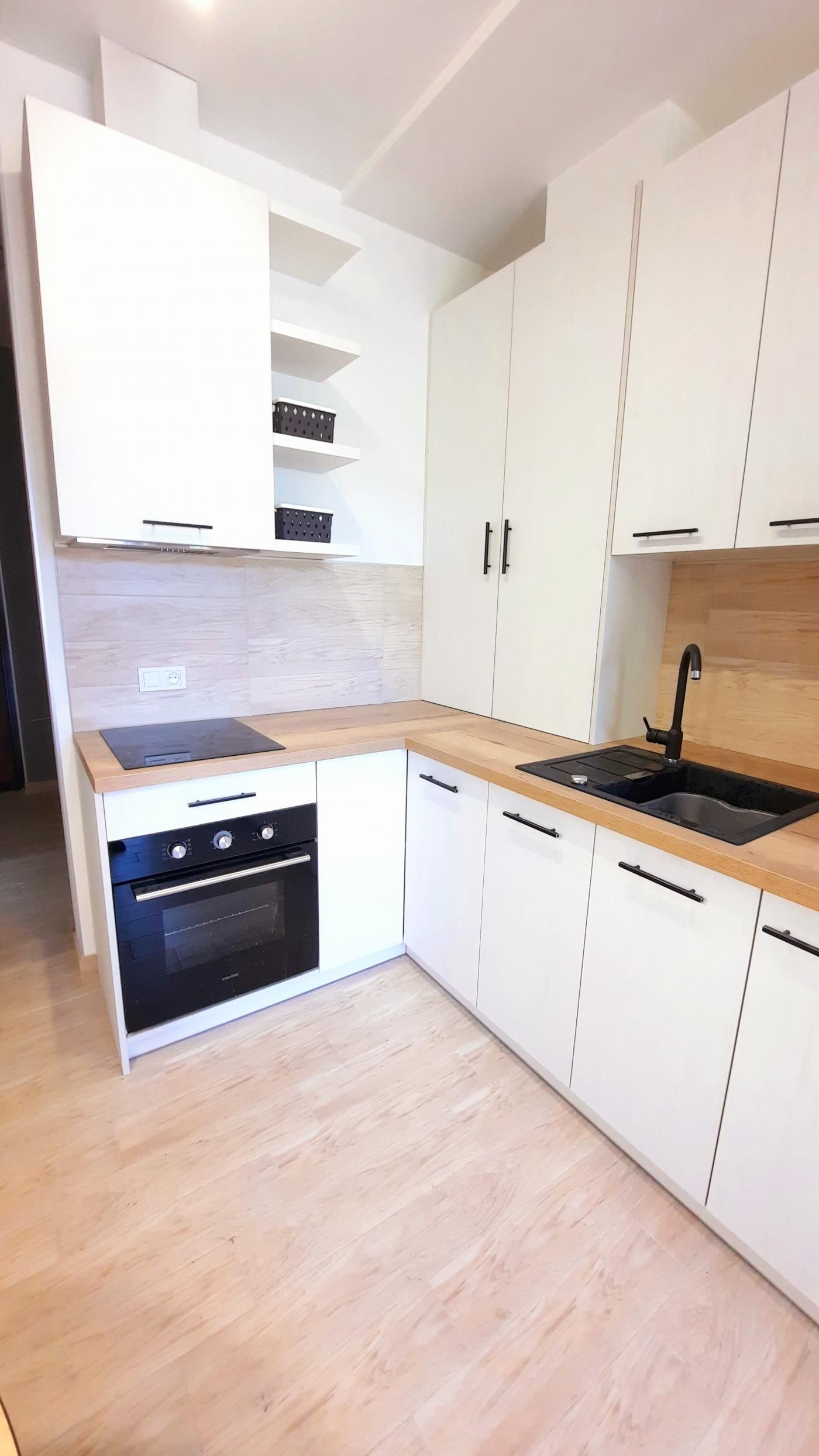 Spacious Studio Apartment in Victory Hall Complex with Terrace