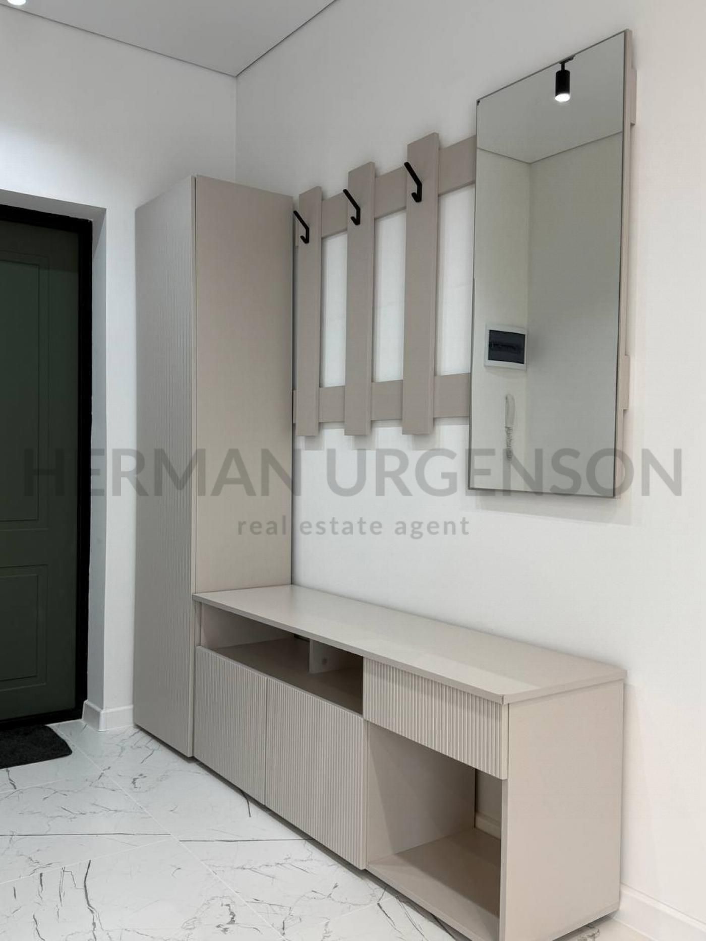 Central City One-Bedroom Apartment with Designer Renovation