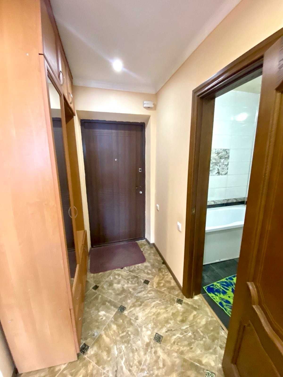 1-Room Apartment on Zamarstynovska Street with Euro Renovation