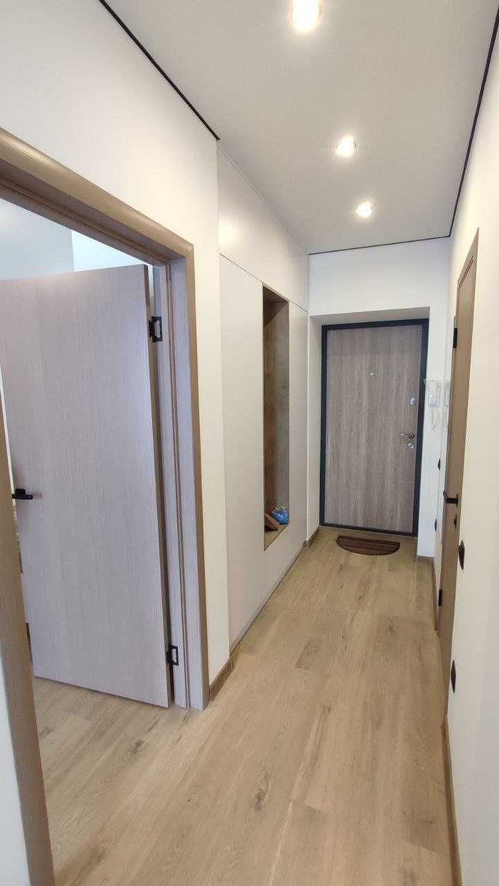 Cozy Furnished Apartment with Modern Design in Квартал Галицький Complex