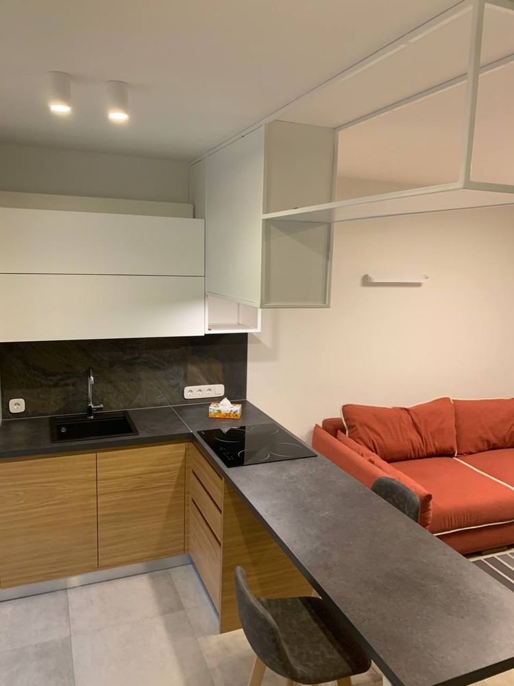 River Park Apartment - Spacious 1-Bedroom with Modern Design