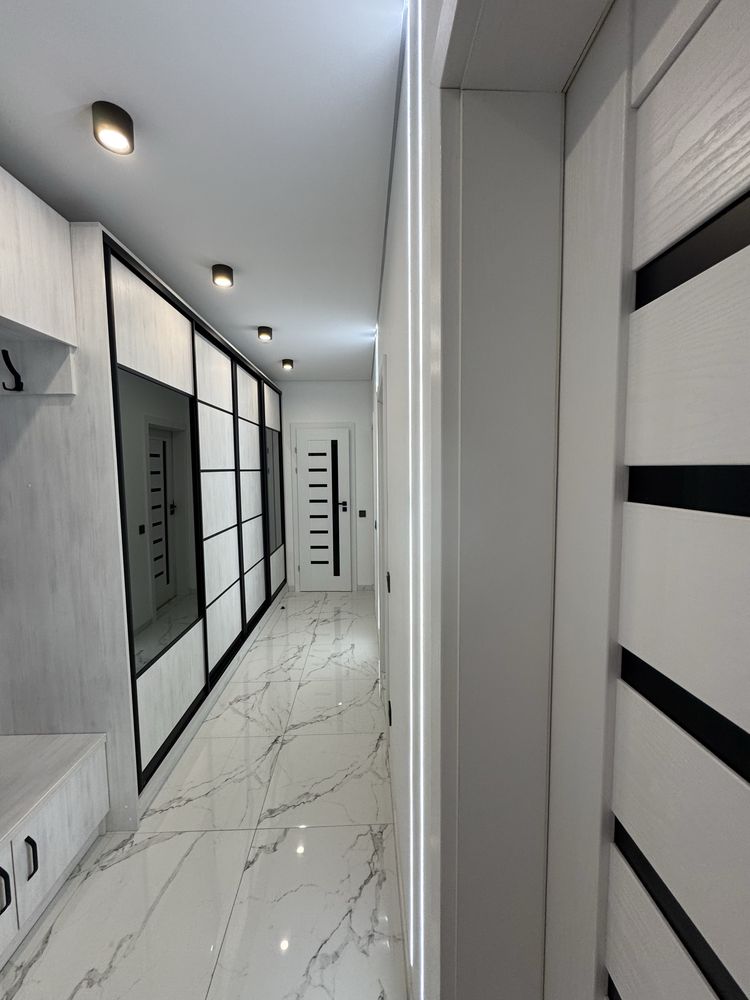 Two-room apartment near Shevchenko Park and City Lake
