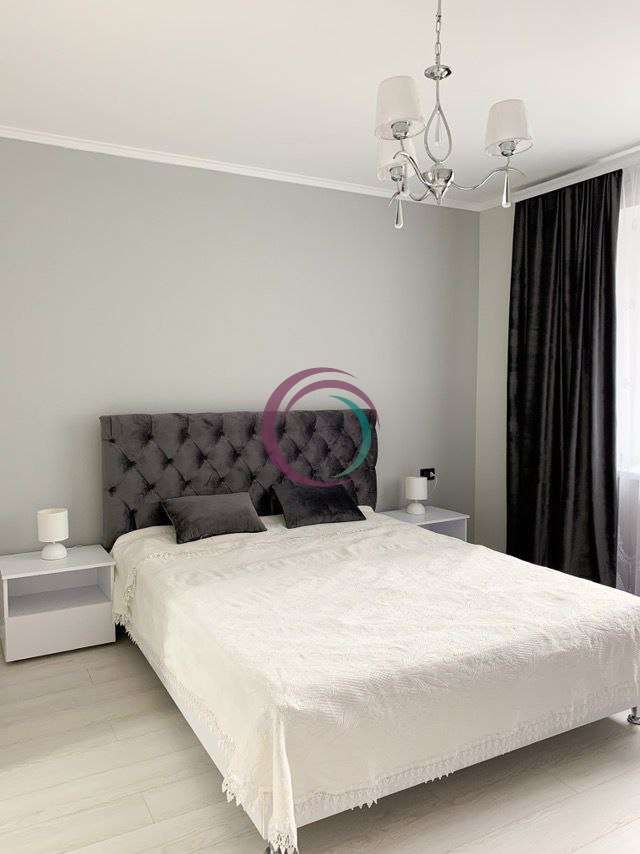 Modern 2-Bedroom Apartment with Designer Finishes