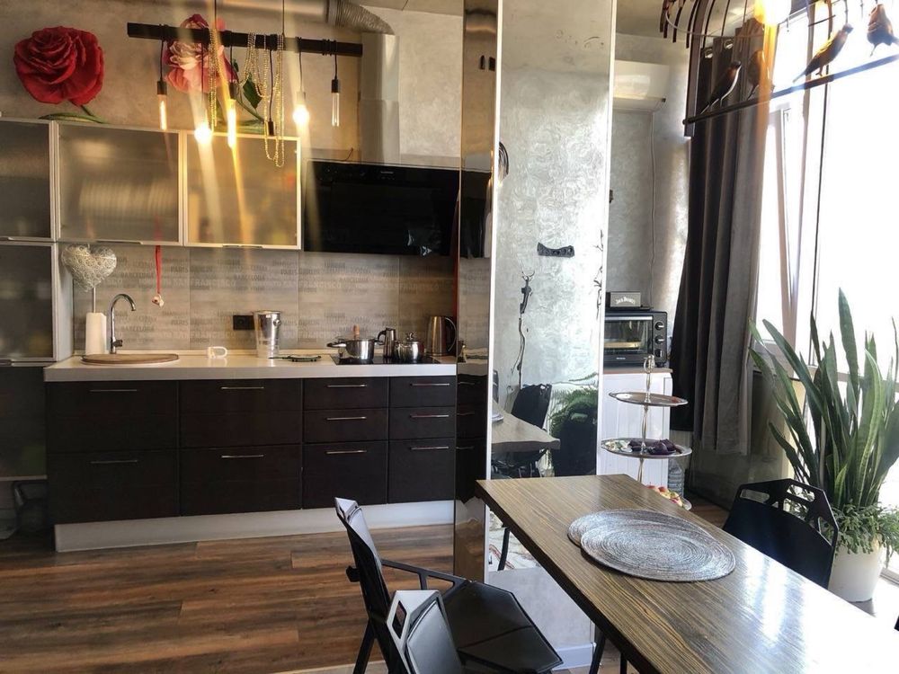 Studio Apartment in Arcadia, Gagarin Plaza, Odessa