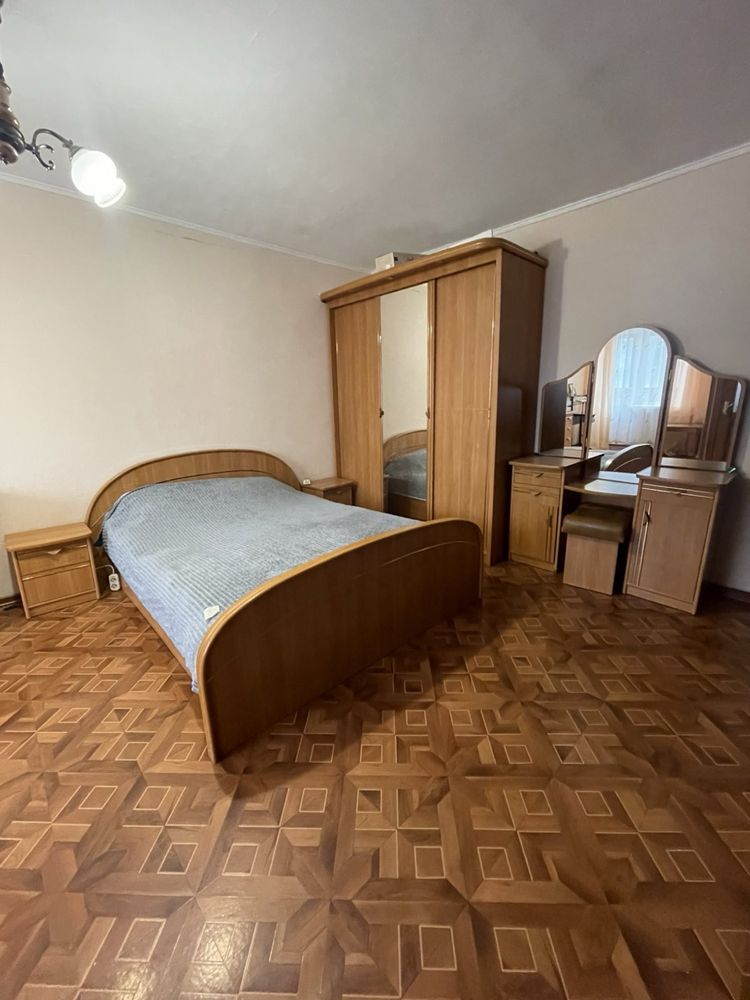1-Bedroom Apartment in Chabany with Amenities