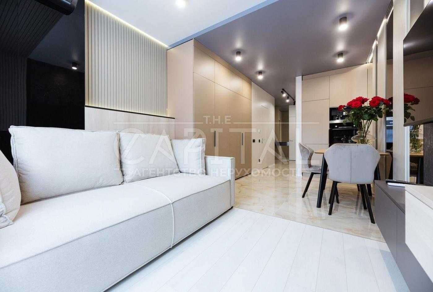 Modern Euro-Style Two-Room Apartment in Faina Town Complex, Shevchenkivskyi District, Kyiv