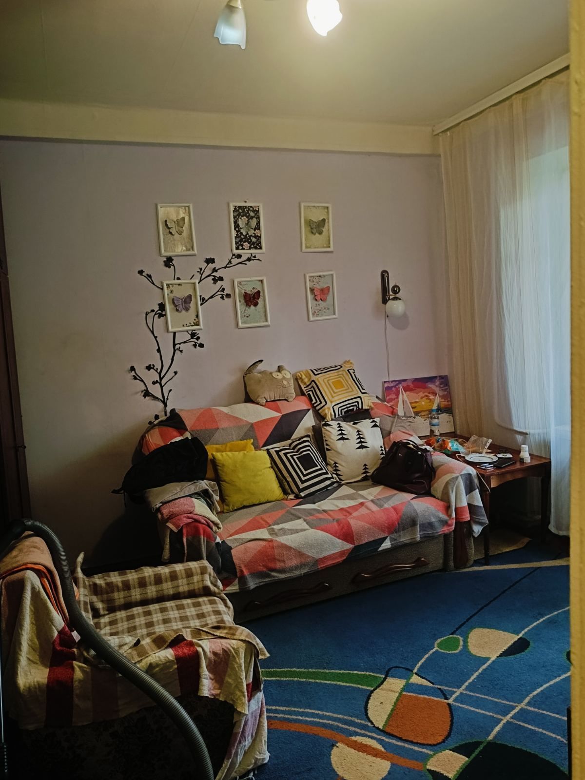 Cozy Studio Apartment with Loggia Near Amenities